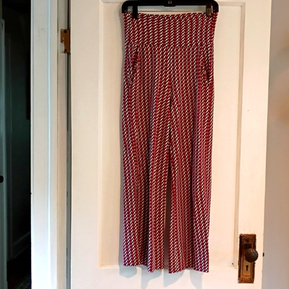 CAbi Kelly Wide Leg Crop Pants in Red and Blue XS - Picture 2 of 5